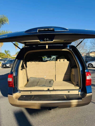 2011 Ford Expedition XLT