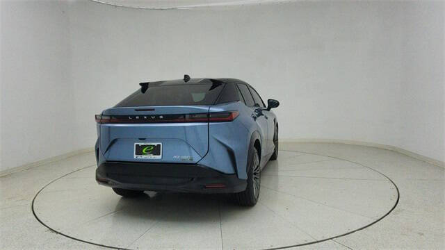 2023 Lexus RZ 450e Luxury