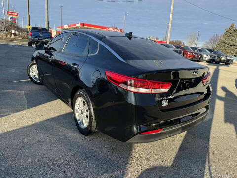 2017 Kia Optima LX