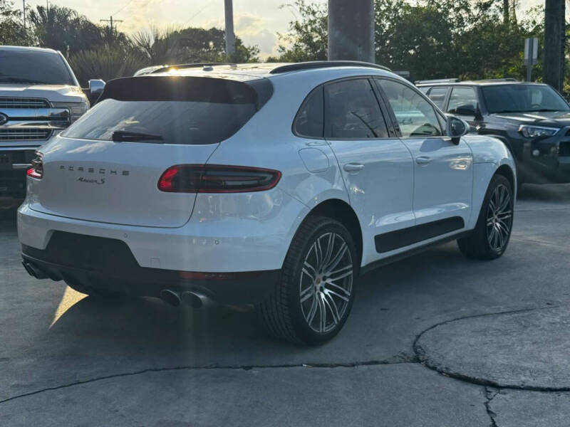 2017 Porsche Macan S