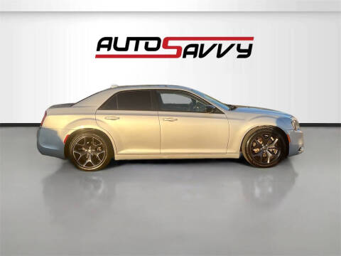 2021 Chrysler 300 Touring