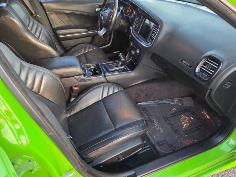 2017 Dodge Charger SRT 392