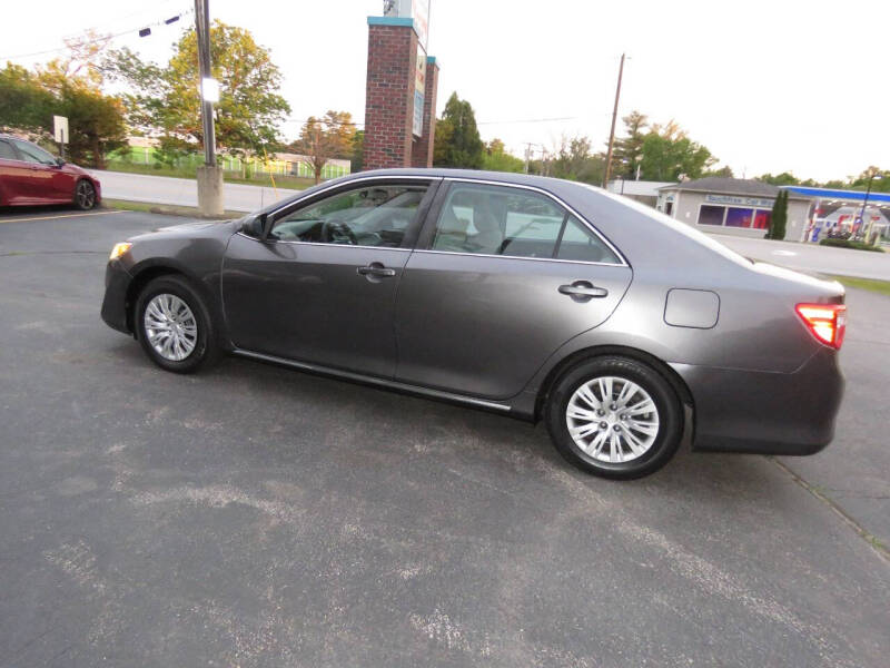 2014 Toyota Camry LE
