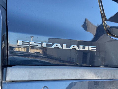 2017 Cadillac Escalade Premium Luxury