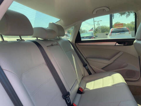 2015 Volkswagen Passat