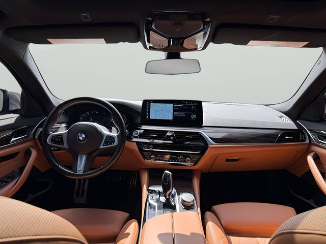 2022 BMW 5 Series 540i