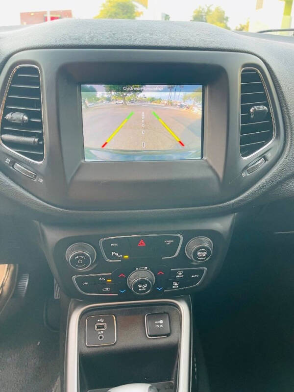 2018 Jeep Compass Sport