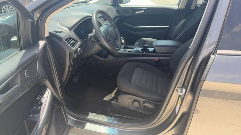 2018 Ford Edge SE