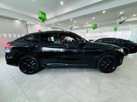 2024 BMW X4 xDrive30i