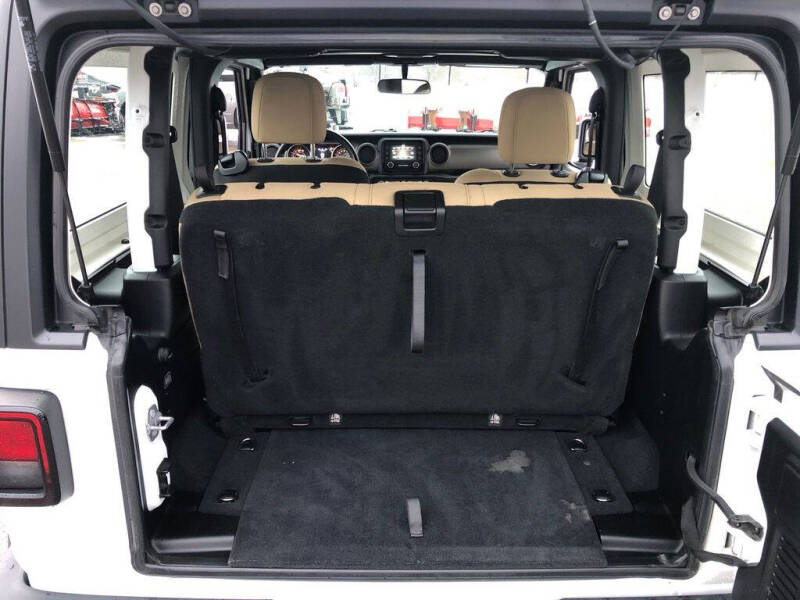 2019 Jeep Wrangler Sport