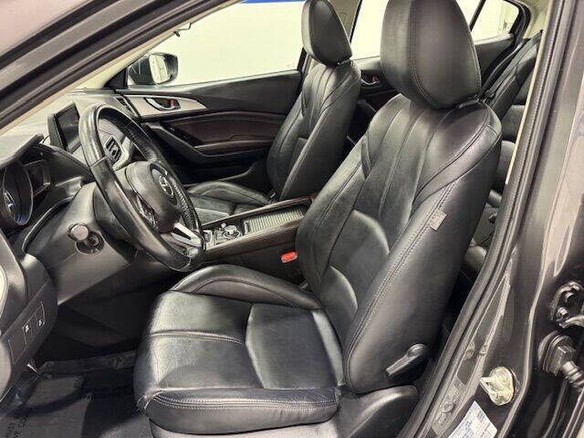 2018 Mazda MAZDA3 Touring