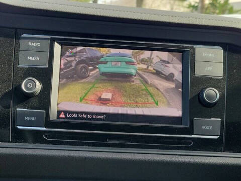 2023 Volkswagen Jetta SE