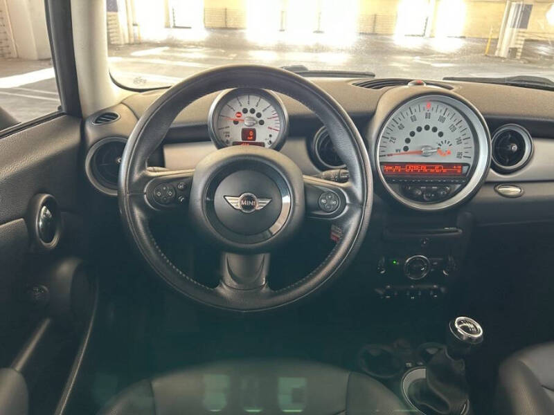 2012 MINI Cooper Hardtop