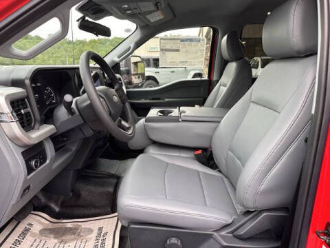 2025 Ford F-350 Super Duty XL