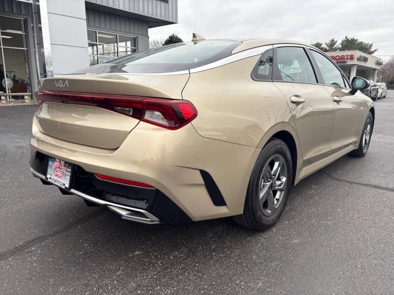2022 Kia K5