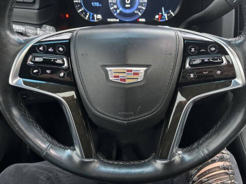 2017 Cadillac Escalade Platinum