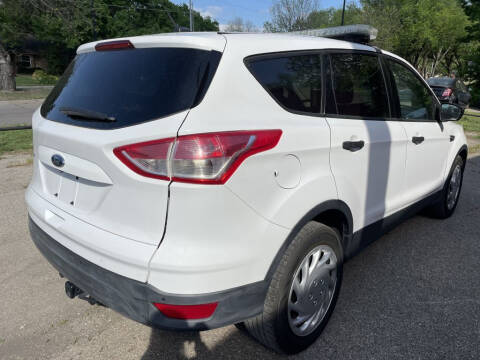 2015 Ford Escape S