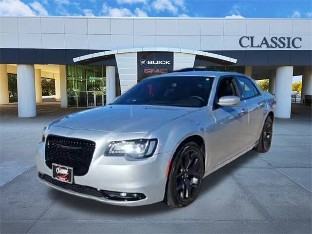 2023 Chrysler 300 S V6