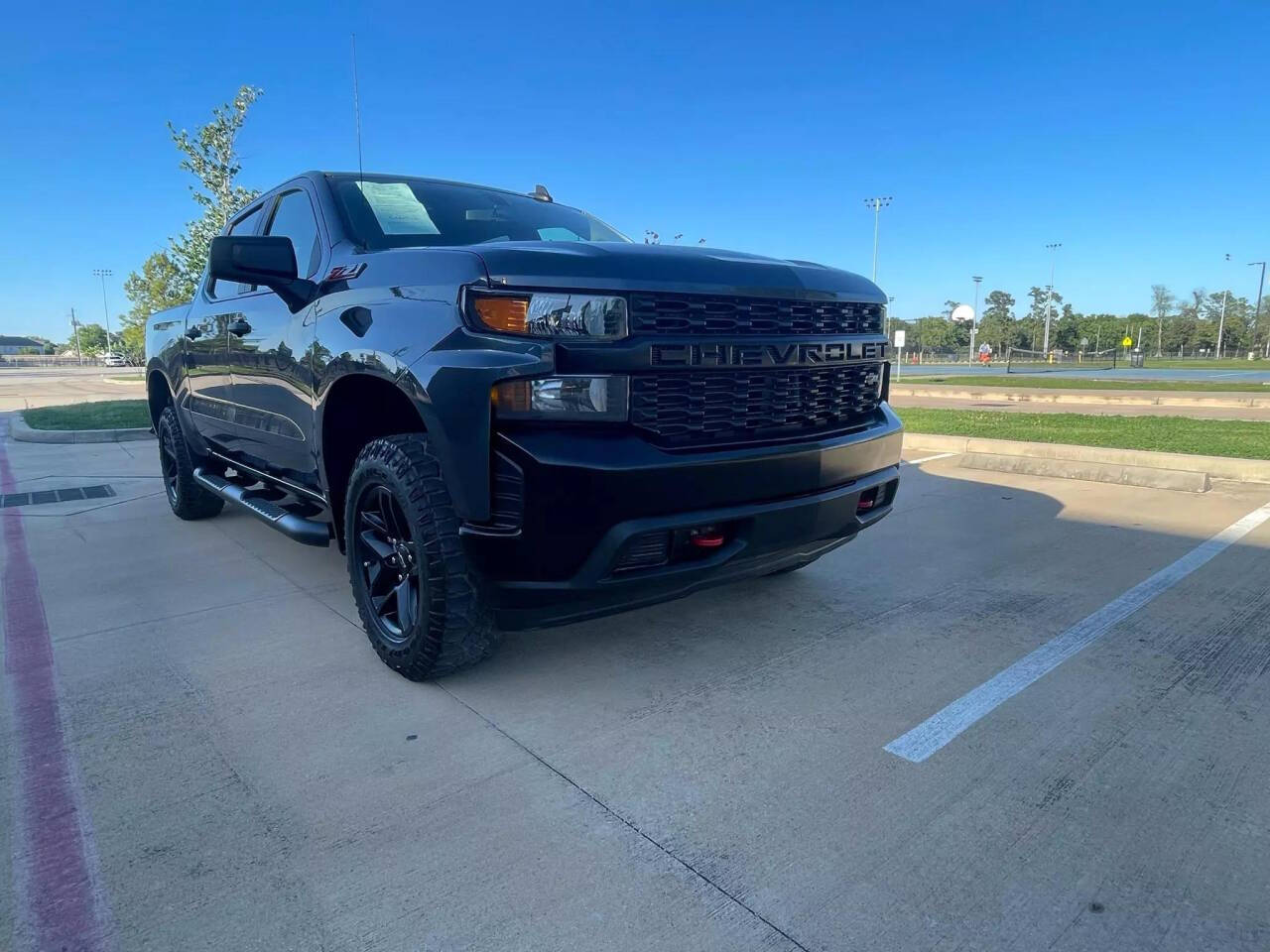 2020 Chevrolet Silverado 1500 for sale at MOTOR VILLAGE LLC in Houston, TX