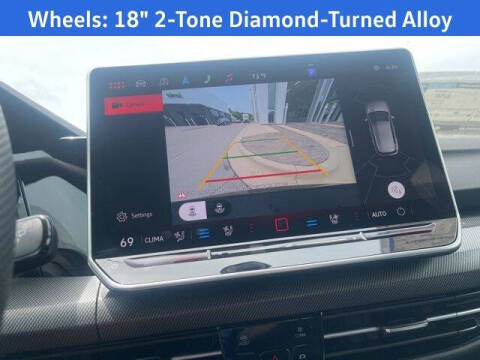 2025 Volkswagen Golf GTI SE