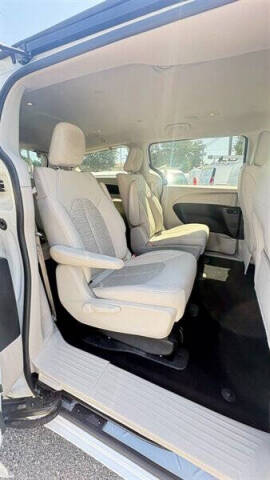 2019 Chrysler Pacifica Hybrid Touring Plus