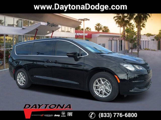 2026 Chrysler Voyager LX