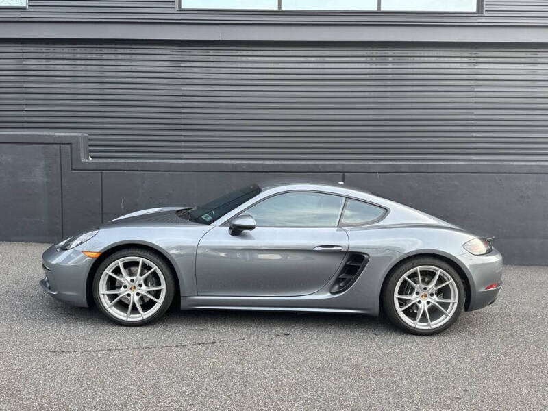 2025 Porsche 718 Cayman