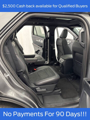 2025 Ford Explorer ST