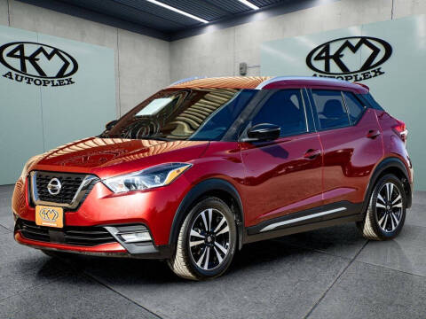 2020 Nissan Kicks SR