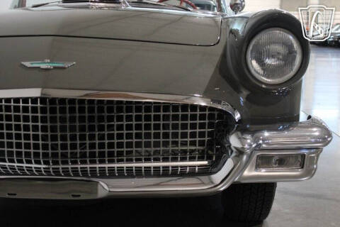 1957 Ford Thunderbird