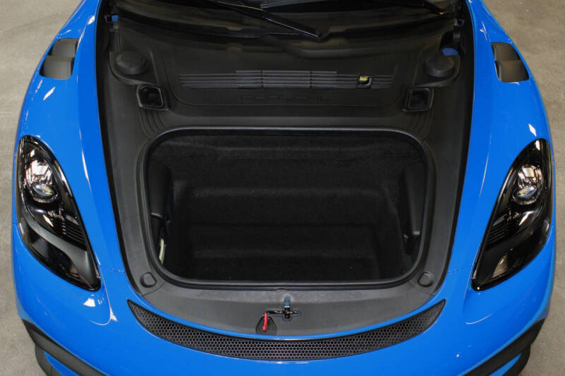 2023 Porsche 718 Cayman GT4 RS