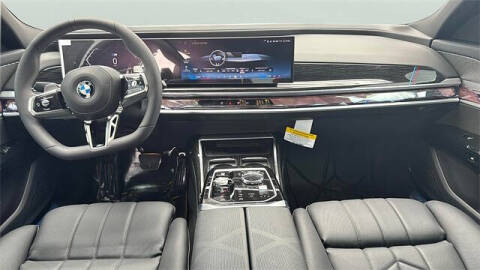 2025 BMW 7 Series 760i xDrive