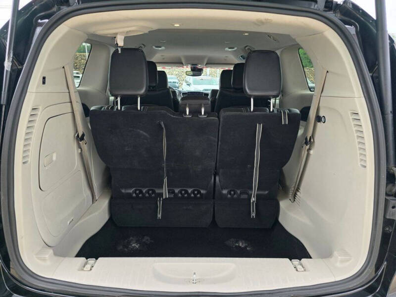 2024 Chrysler Pacifica Plug-In Hybrid Select