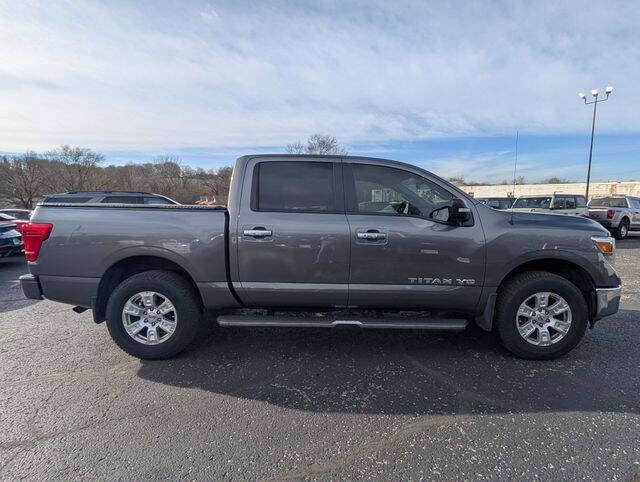 2018 Nissan Titan SV