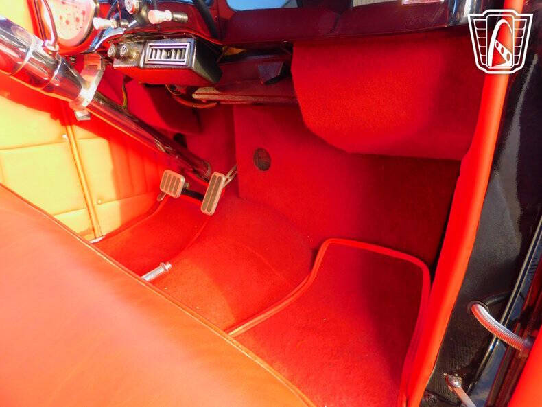 1935 Ford Tudor