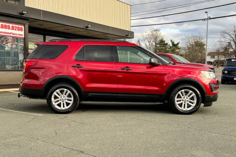 2017 Ford Explorer