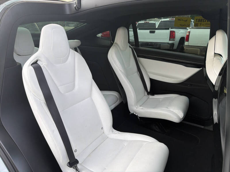 2016 Tesla Model X 90D