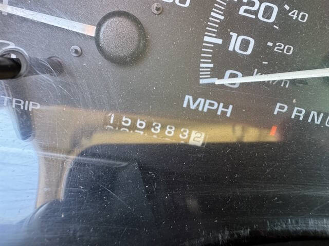 2000 Cadillac Escalade