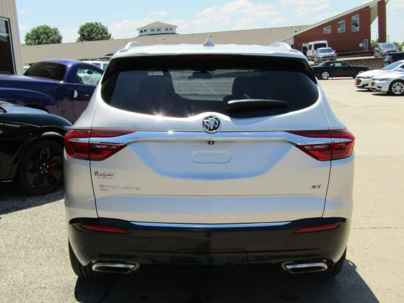 2021 Buick Enclave Essence