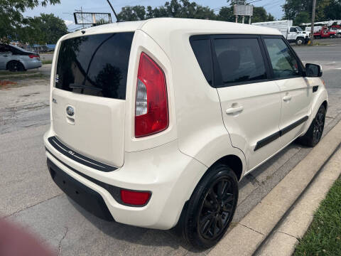 2013 Kia Soul !