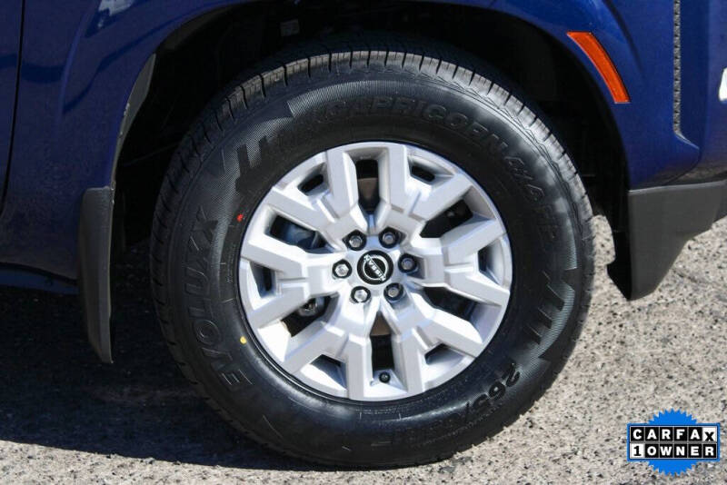 2022 Nissan Frontier SV