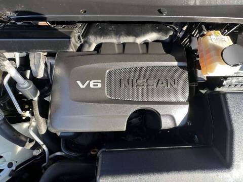 2017 Nissan Pathfinder SL