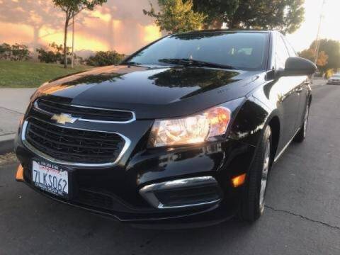 2015 Chevrolet Cruze for sale at Donada  Group Inc in Arleta CA