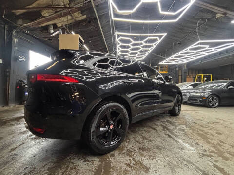 2017 Jaguar F-PACE 35t Premium