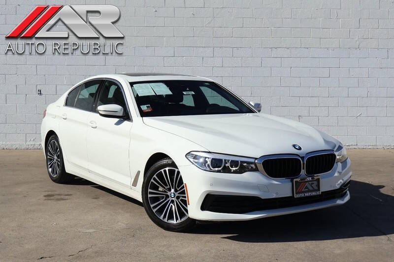 2019 BMW 5 Series 530i