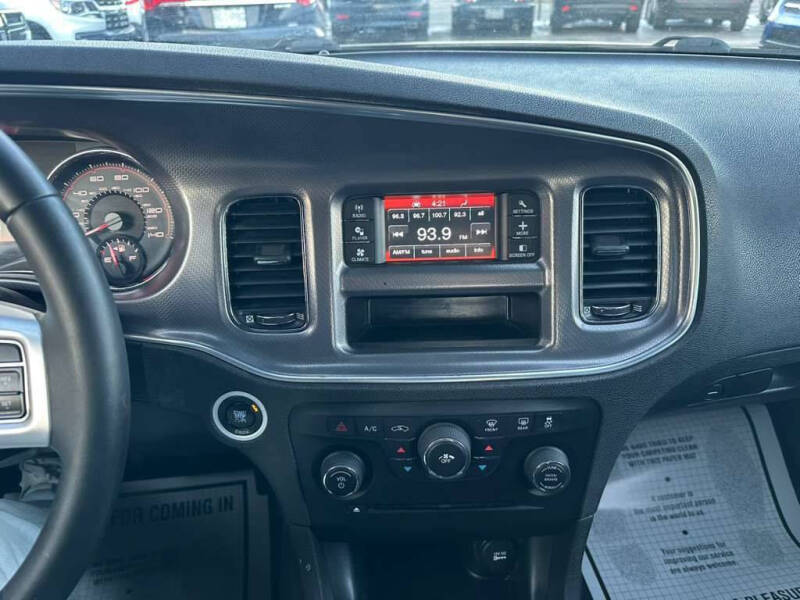 2014 Dodge Charger SE