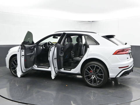 2022 Audi Q8 quattro Premium Plus 55 TFSI