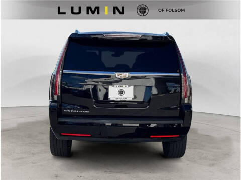 2020 Cadillac Escalade Luxury