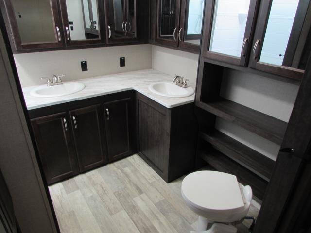 2020 Coachmen RV Brookstone