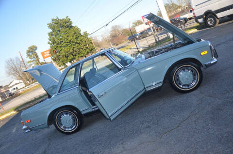 1969 Mercedes-Benz 280-Class